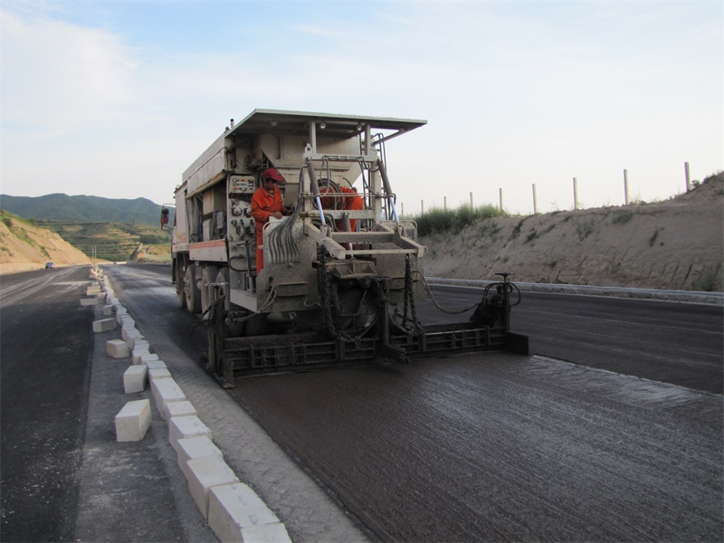 稀漿封層施工現(xiàn)場